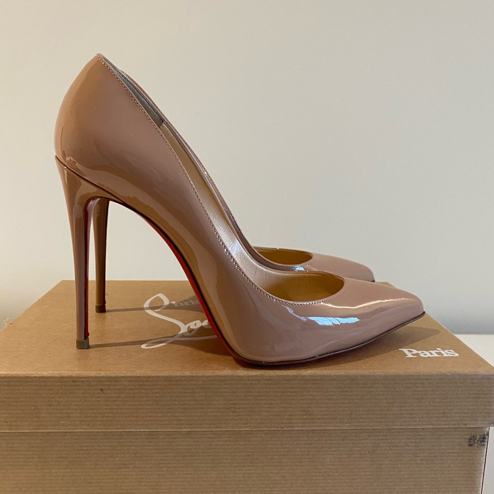 Christian Louboutin Pigalle Follies 100 Patent Leather Pumps Nude 38.5